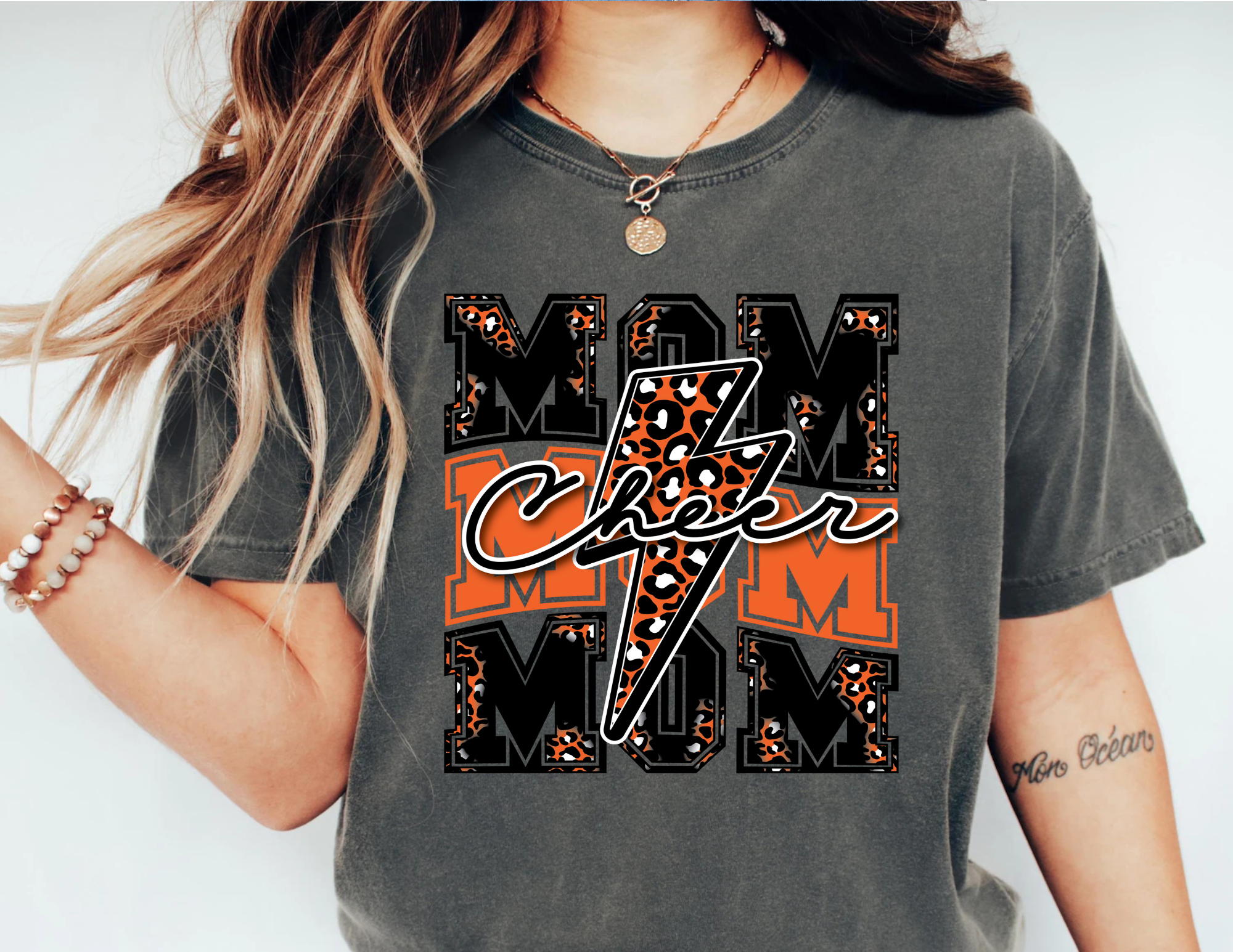 Cheer Mom Bolt